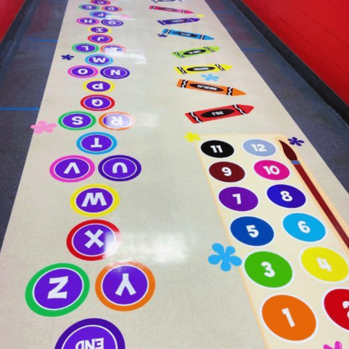 "Interactive educational floor path (with a colorful alphabet trail, numbers, crayons and a paint palette) Hopscotch game" - ACTIVITY GAME